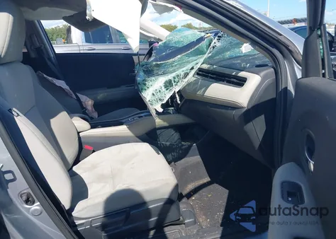 2019 Honda Hr-V Lx z USA, uszkodzony, nr VIN 3CZRU6H31KG725497